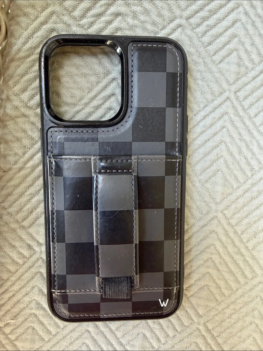 Walli iPhone 14 Pro Max Phone case